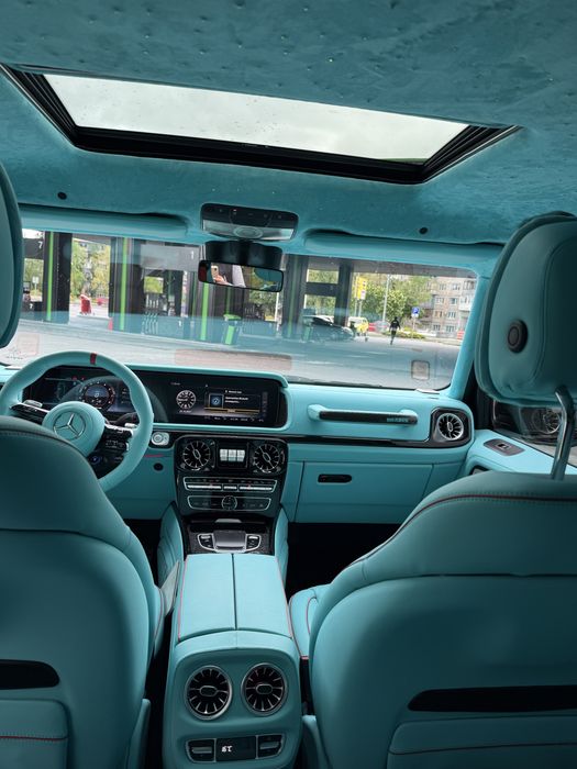 Аренда MERCEDES-BENZ G63 ROCKET 800 / Прокат авто Киев / Оренда преміум авто / Брабус