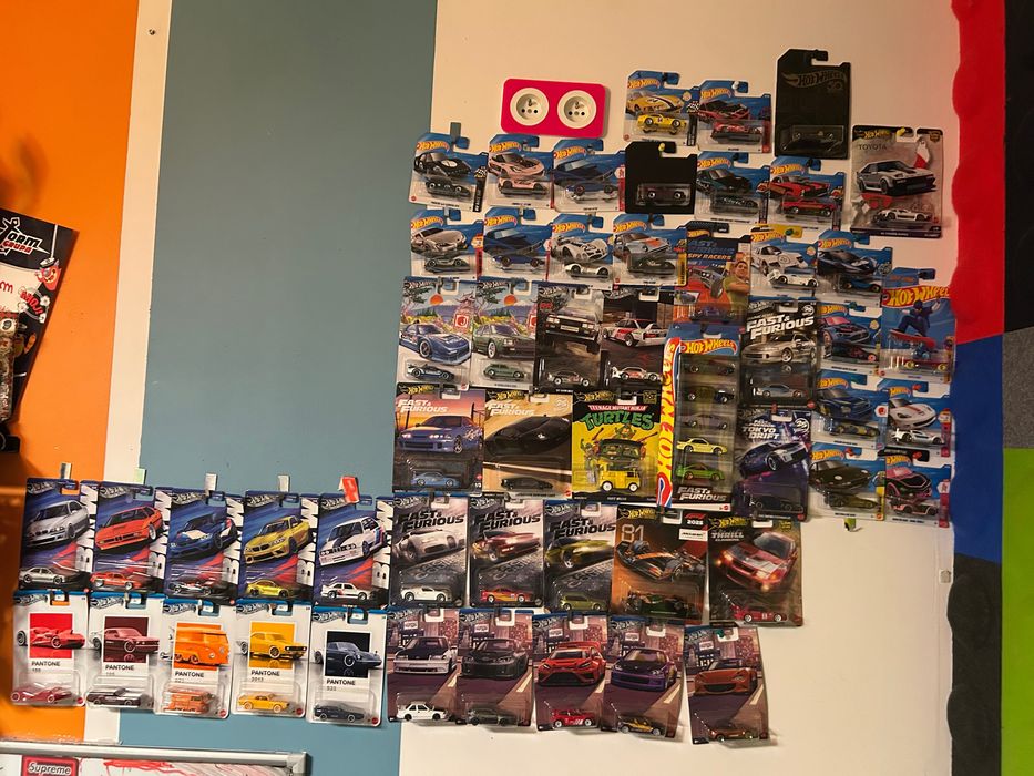 hotwheels kolekcja z unikatowymi modelami