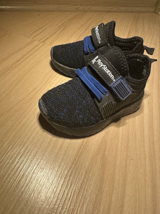 Дитячі кросівки 21-22 розімр