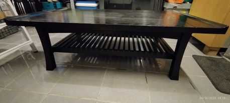 Mesa de centro usada.