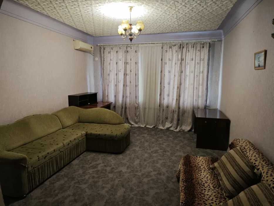 Оренда 3-кім.квартира 1 поверх, центр