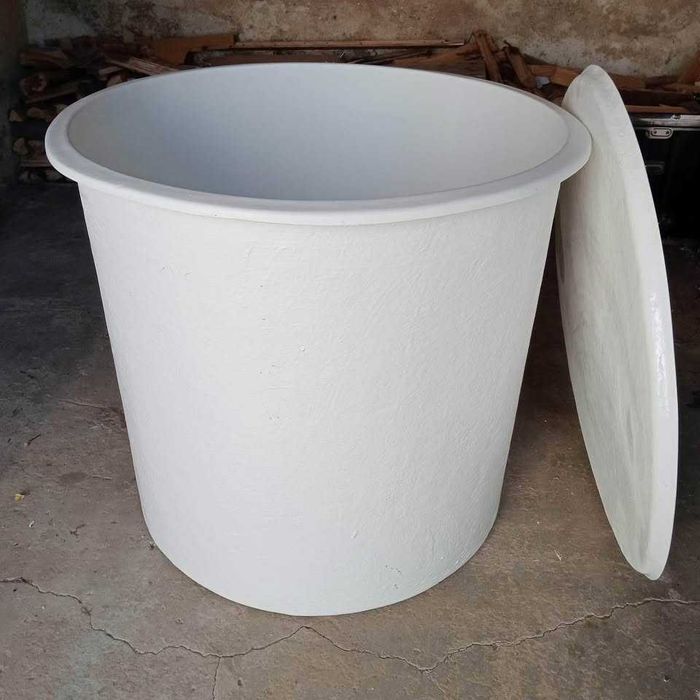 depósito de água em fibra de 500L