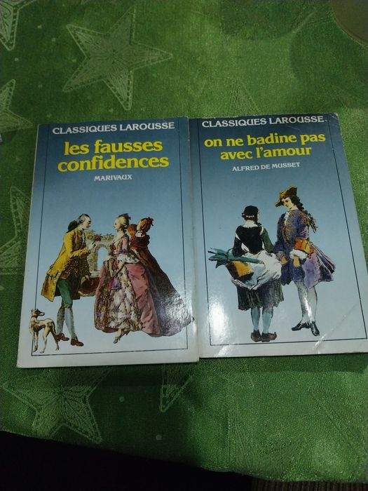 Lot of 2 books of French classical literature. Shipping included