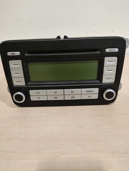 Auto rádio VW Golf V usado