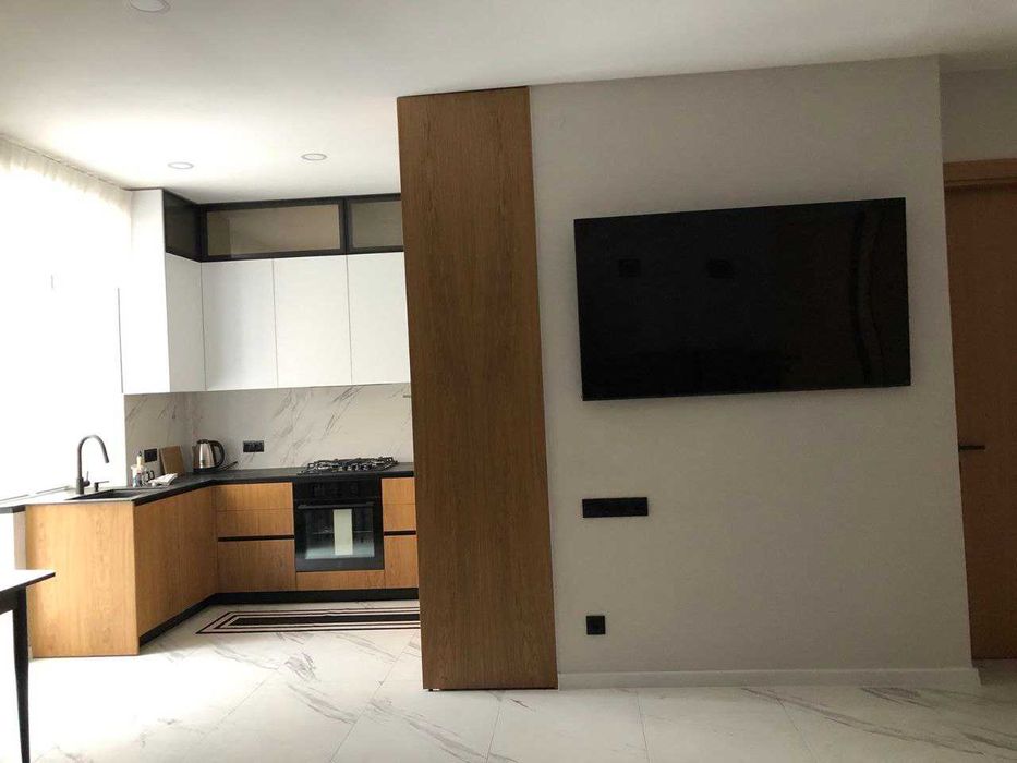 Оренда 2х кімн квартира Соборна. Центр