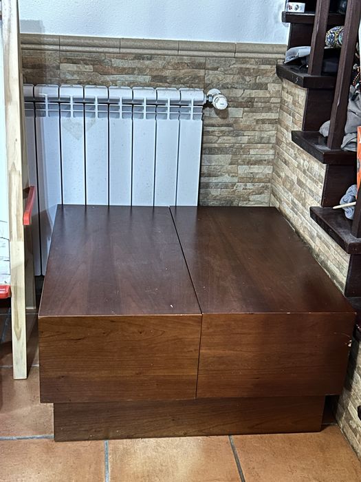 Mesa de centro/garrafeira em cerejeira