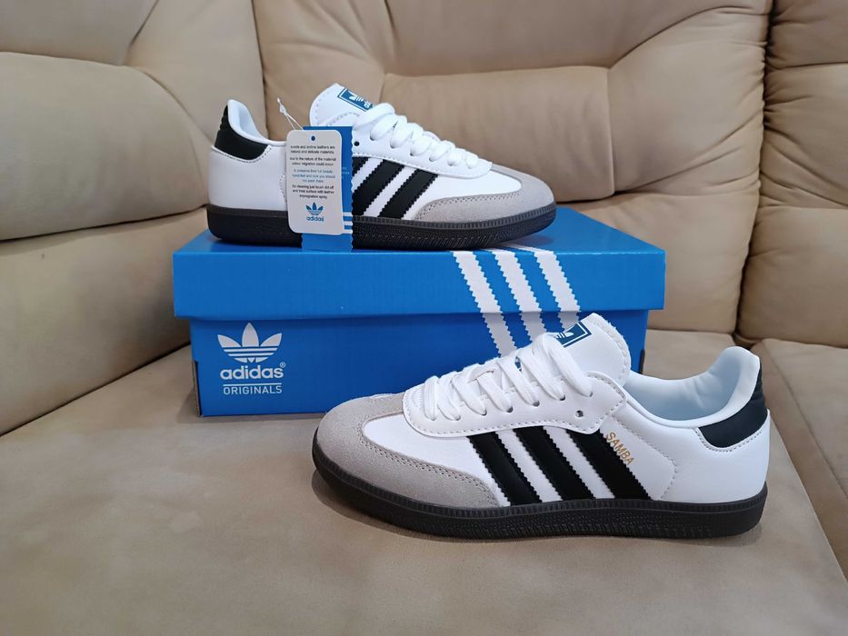 Жіночі кросівки Adidas Samba