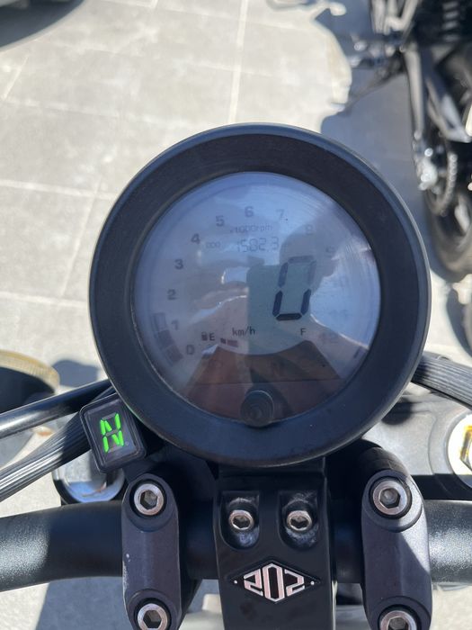 Keeway k-light 125 com mala
