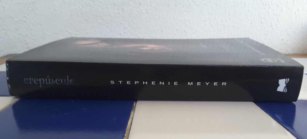 Livro "Crepúsculo", de Stephenie Meyer (Como NOVO!)