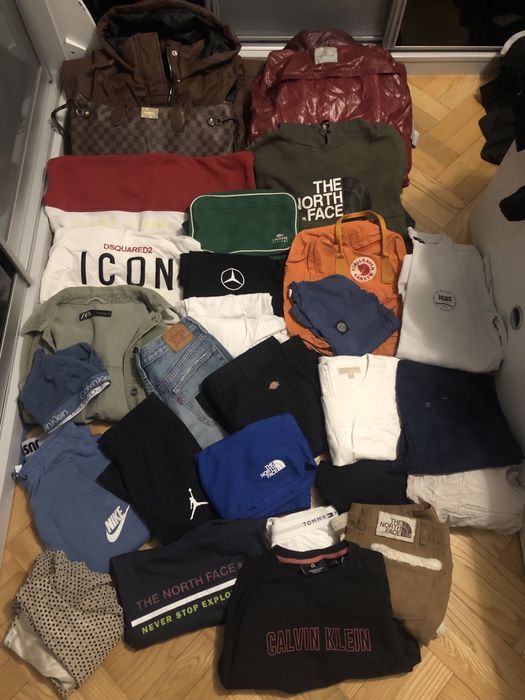 Paki/boxy markowych ubrań