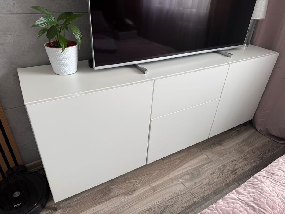 Komoda BESTA Ikea