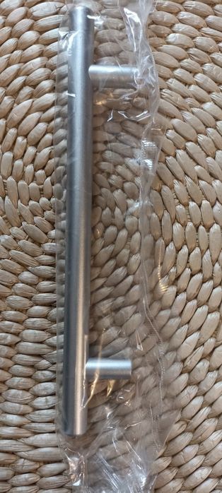 Ручка меблева рейлінгова пластик