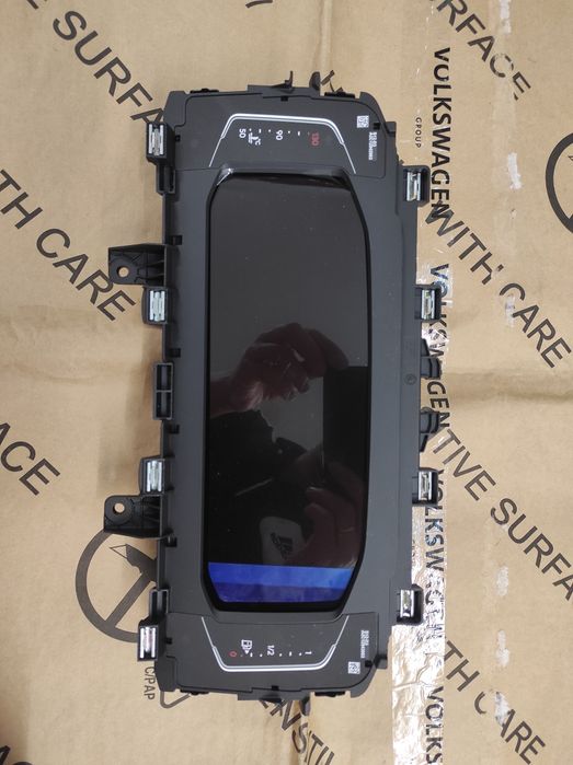 Приборна панель, щиток приборів VW Passat B8 LIFT