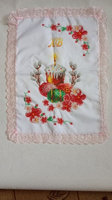Накидка с Пасхальным рисунком