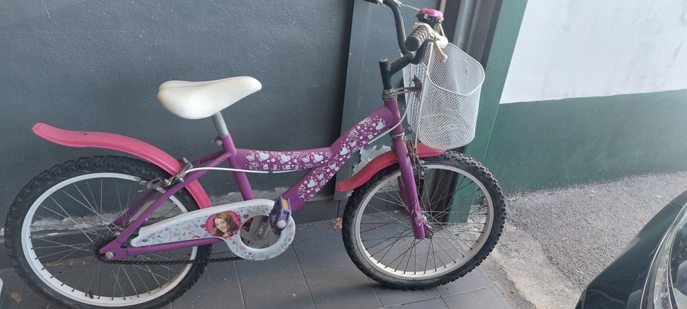 Bicicleta de menina