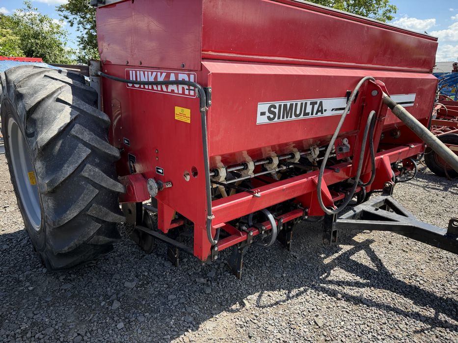 Сівалка Сівник Junkkari Simulta , як Tume 2.5м дискова