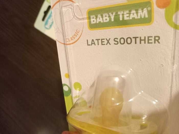 Продам нову силіконову  соску від 0 до 6 .Baby Tean