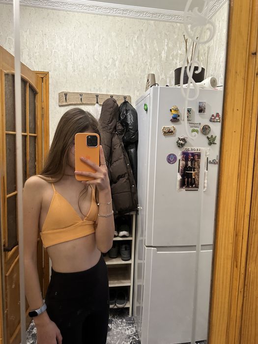 Продам топ оранжевий