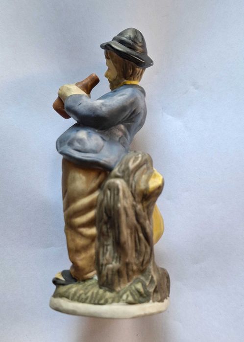 Sprzedam figurkę ceramiczną