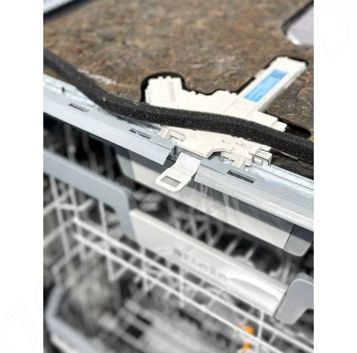 Професійна посудомийна машина Miele PFD 101 i 380 Вт посудомоечная