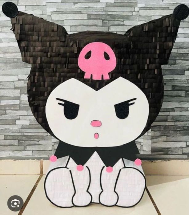 Piniata kuromi.