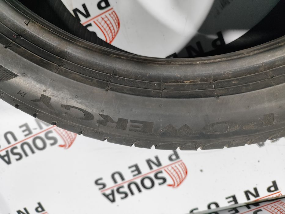 2 pneus semi novos 245-40R18 Pirelli - Oferta dos Portes