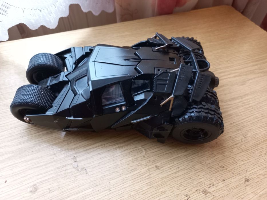 Машинка Бэтмэн металическая