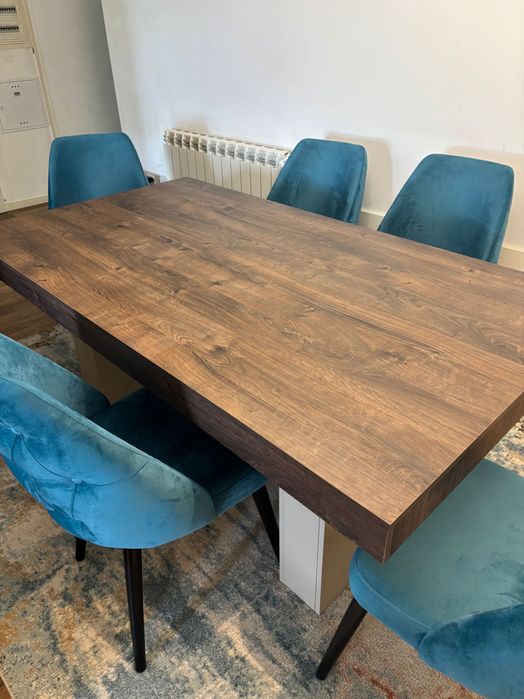 Mesa de jantar para sala