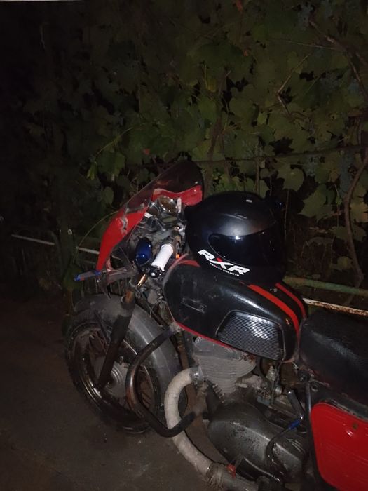 Иж планета 4 в хорошем состоянии