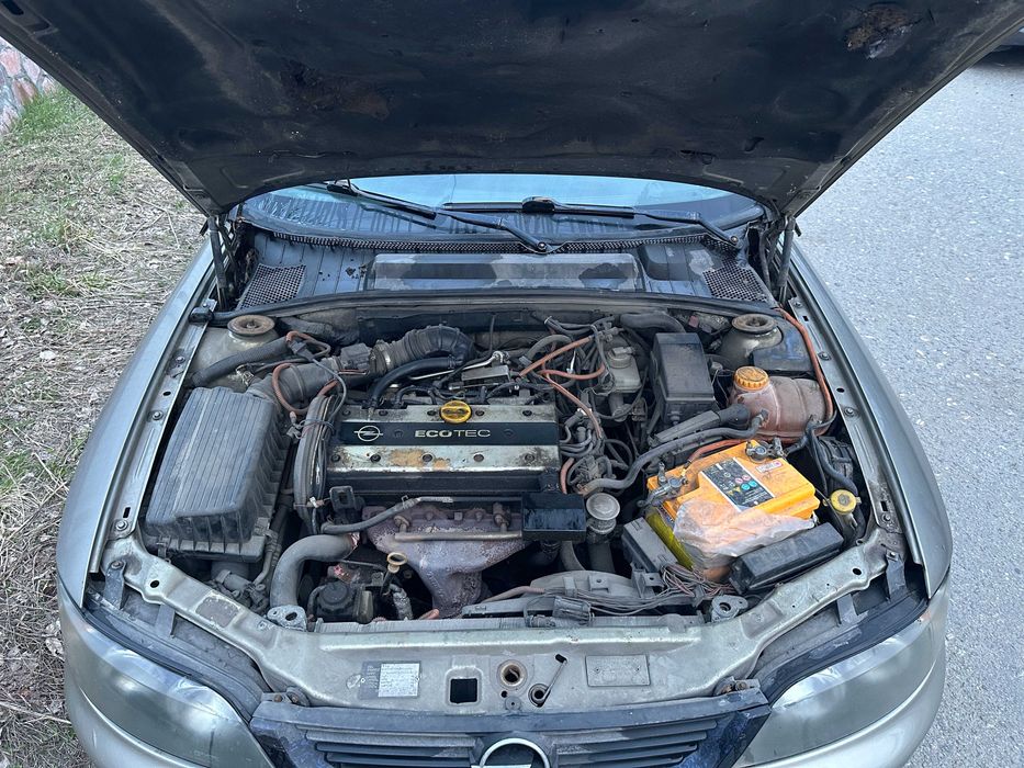 Продам Оpel vectra b 1997року 1.8 бензин. 370тис