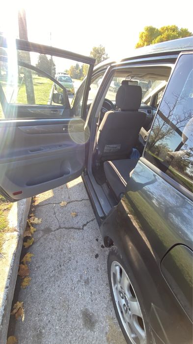 Toyota Avensis Verso