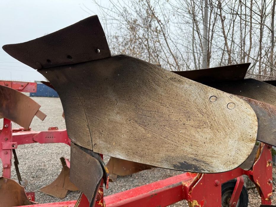 WIEGARD плуг 4-корпусний