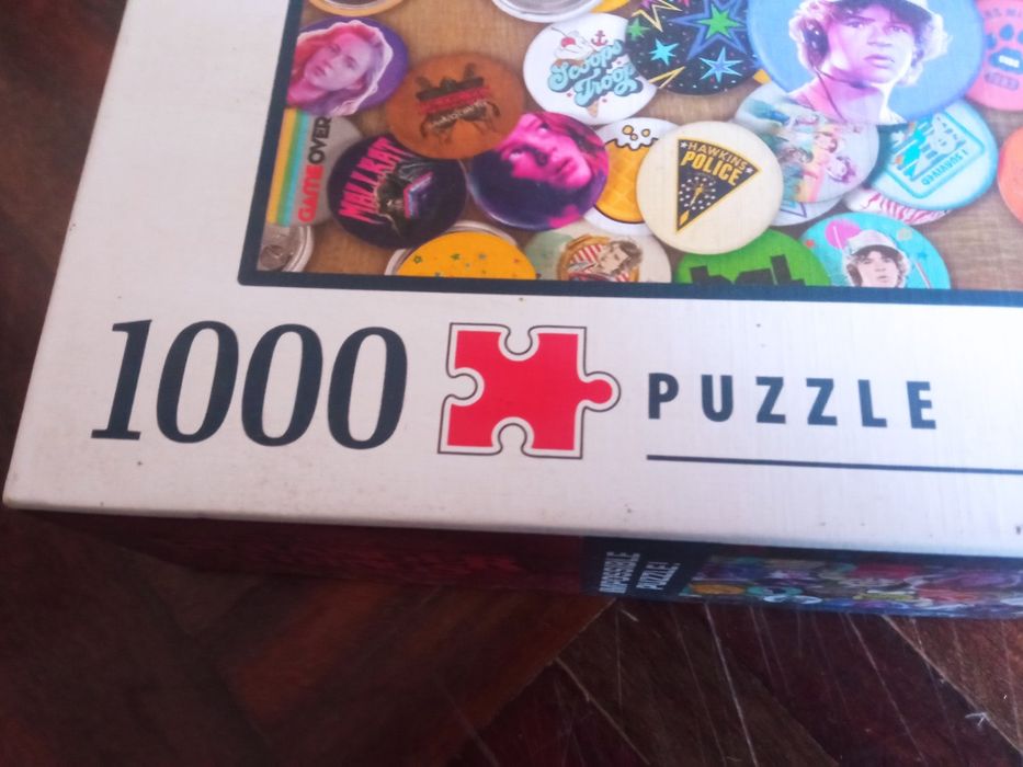 Puzzle Stranger Things 1000pcs - Clementoni