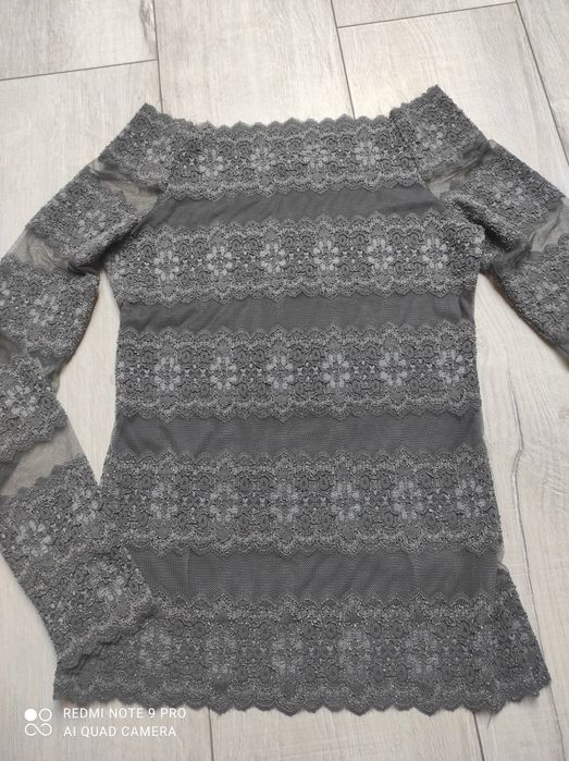 Bluzeczka koronkowa