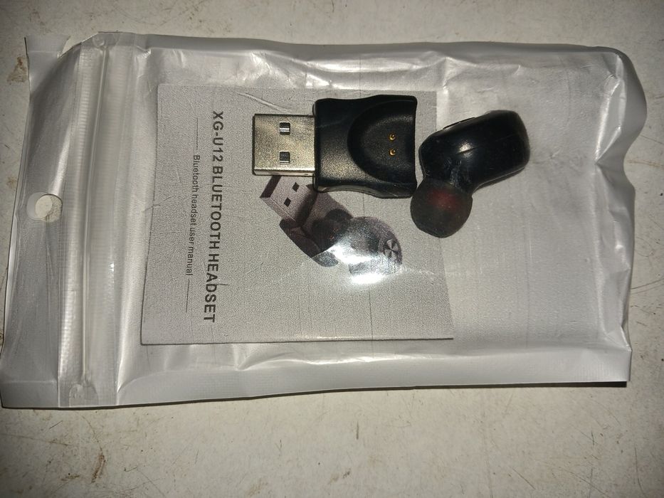 Блютуз навушники для смартфона