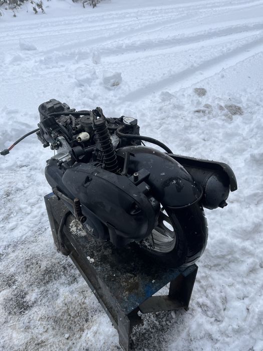 Двигатель мотор двигун Honda dio af 56 57 zoomer scoopy crea giorno 54