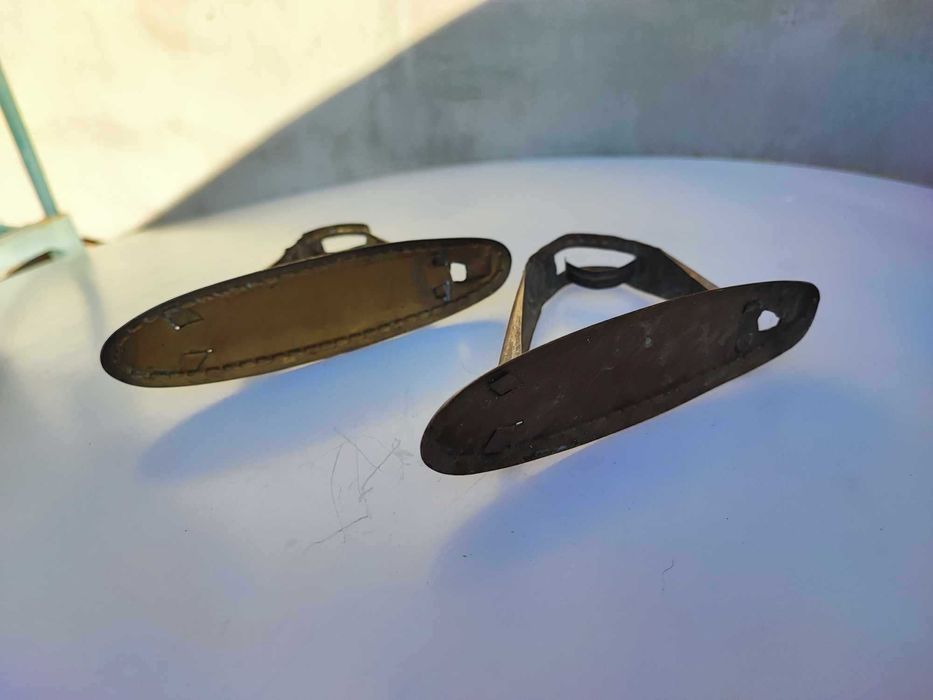 Secesja,mosiężne uchwyty do karnisza,cena komplet