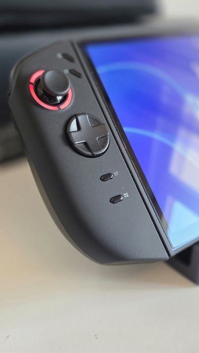 Lenovo Legion go 2 z2 extreme + stacja dokująca + klawiatura