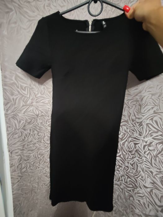 Платье stradivarius S 42-44, рубчик стрейч