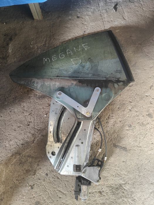 Elevador traz Renault Megane 2 cabrio