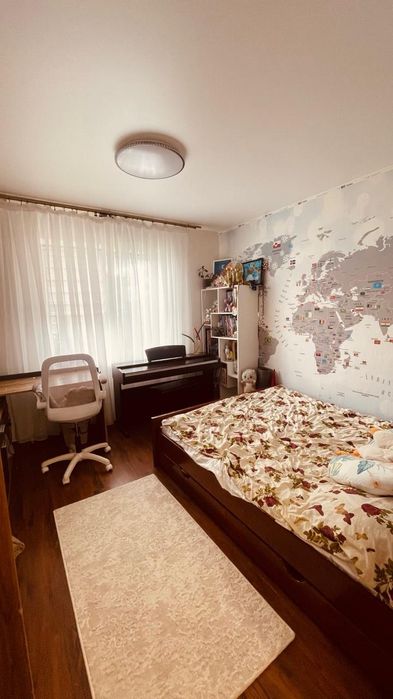 Продам 2к. квартиру Проспект Красной калины 35 .