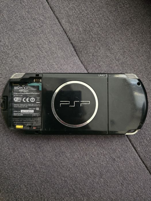 Sprzedam PsP 3004 uszkodzone, czytaj opis