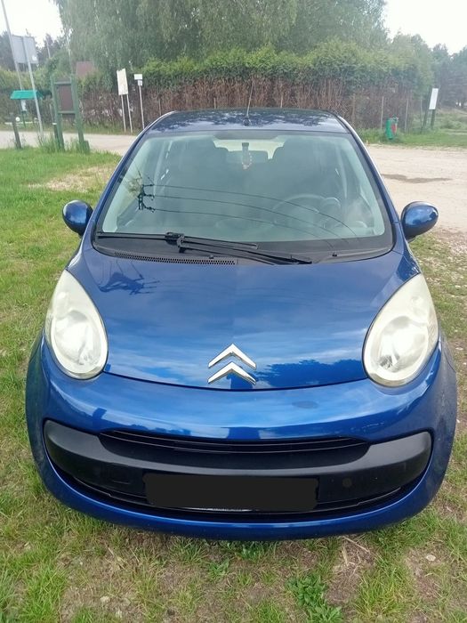 Citroën C1 Sprzedam uszanowany CITROËN C1 z małym przebiegiem