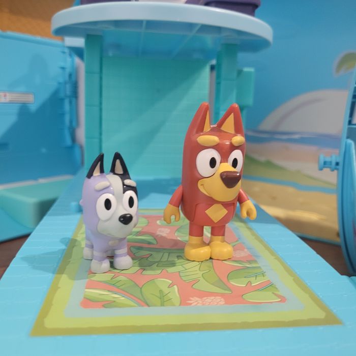 Ігровий набір Bluey 3-в-1 трансформований літак Блуї.