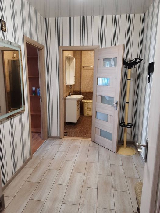 БЕЗ КОМИССИИ!Сдам 1 ком.квартиру метро Теремки