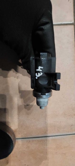 Преобразователь Давления (соленоид) надува на VAG