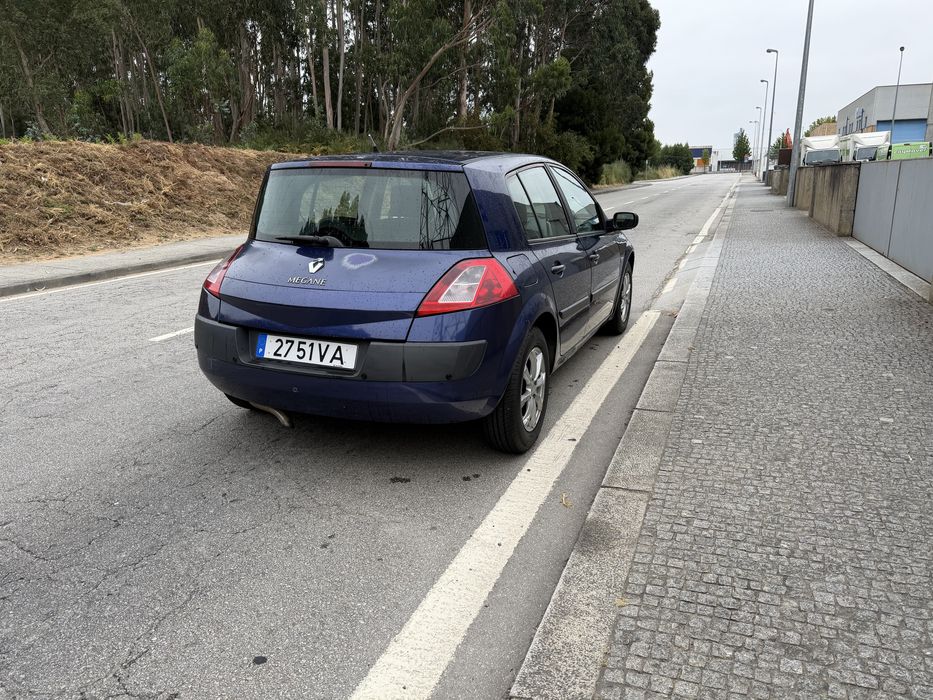 Renault Mégane II - Viatura completa e económica