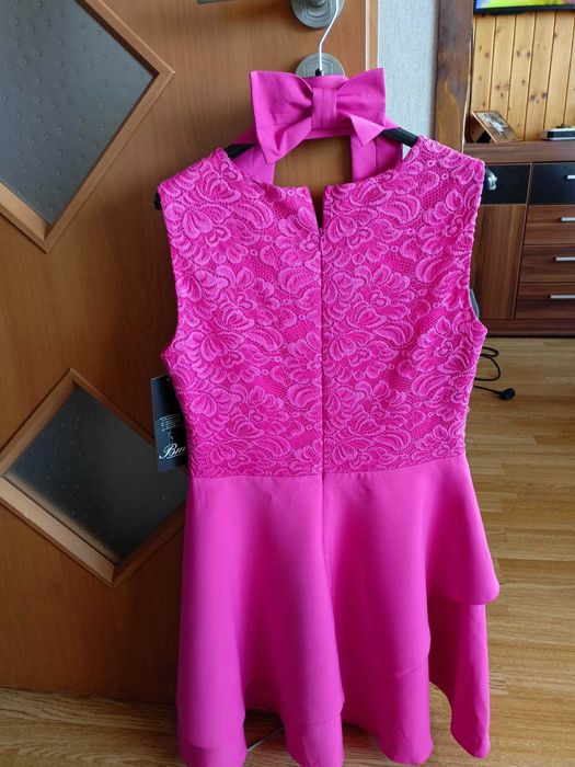 Piękna Sukienka damska rozmiar 42 nowa nieużywana!!!