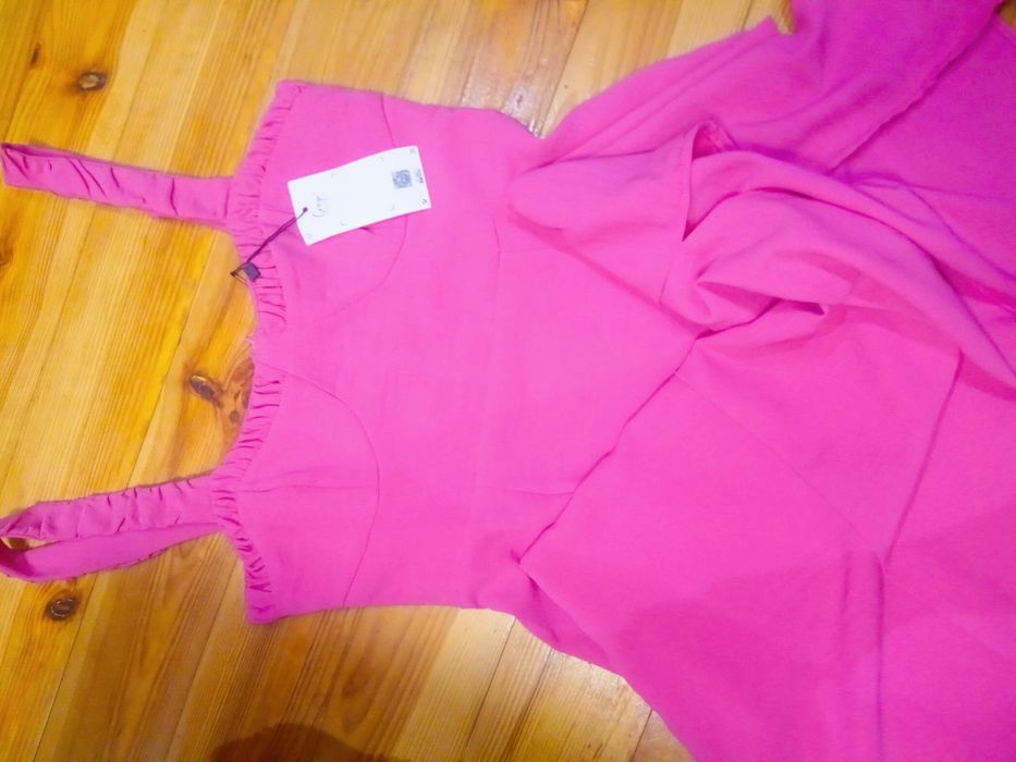 Жіноча сукня розмір с нова