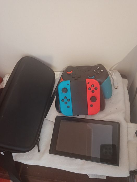 Nintendo com vários jogos e comentado extra